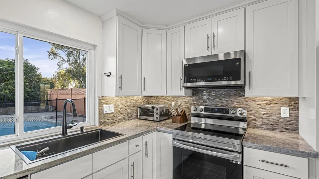 https://cdn.realtyfeed.com/cdn/127/306618594/76b594a704ffa349aed88336c00ae945.webp