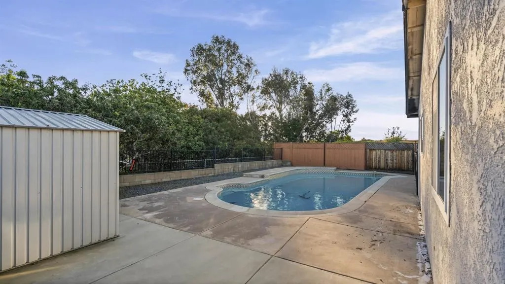 https://cdn.realtyfeed.com/cdn/127/306618594/b910a41cf3a915dc633102f5886a1d1a.webp