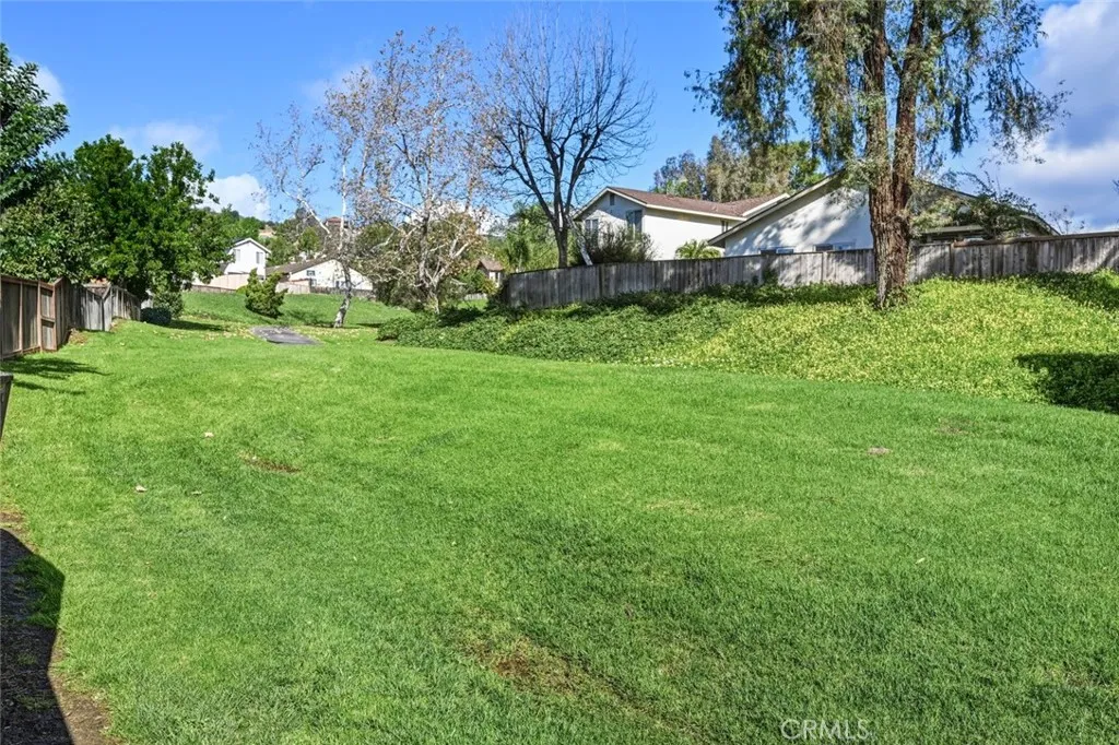 https://cdn.realtyfeed.com/cdn/127/306618632/7468d85fb7c77f4f891e11595d14f8b7.webp