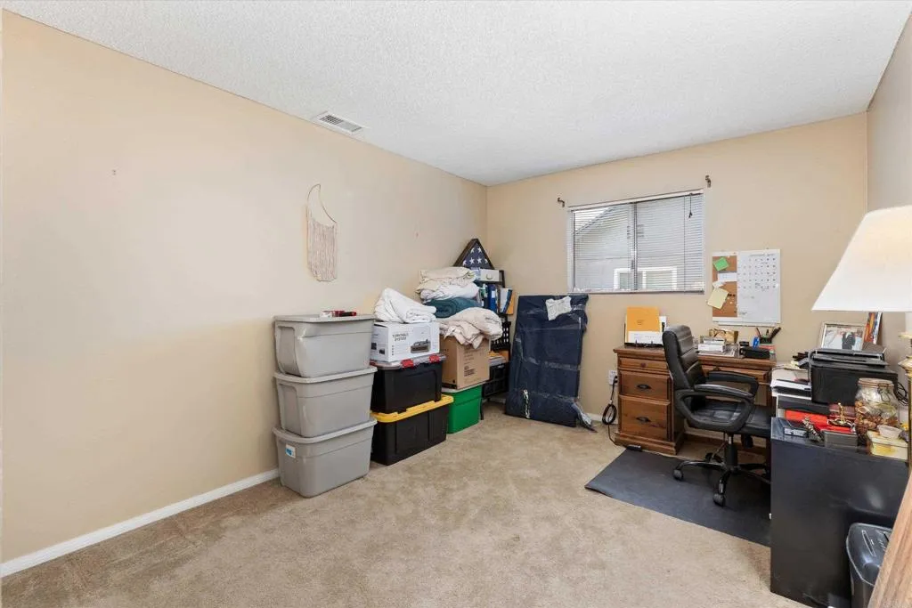 https://cdn.realtyfeed.com/cdn/127/306618679/071f1beded68843188a86de85f42a694.webp