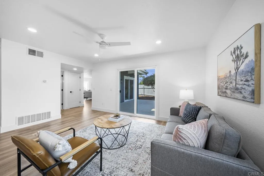 https://cdn.realtyfeed.com/cdn/127/306618753/2472b90733a4156546a0a551977fe7ef.webp