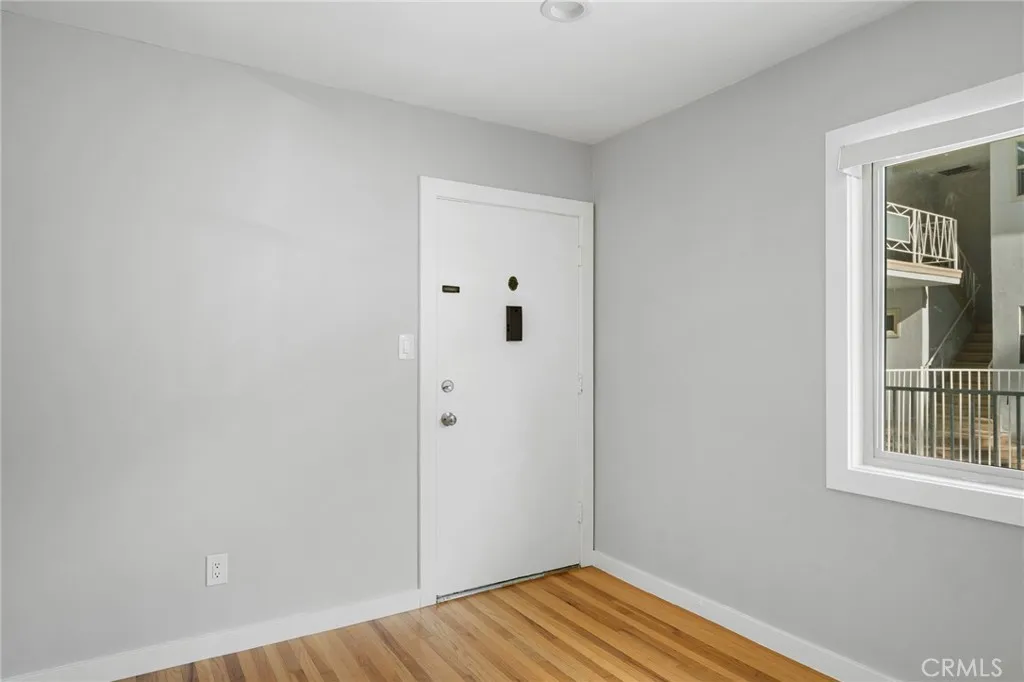 7969 Norton Avenue Unit 5, West Hollywood, CA 90046 - Photo 4 of 22, West Hollywood, CA