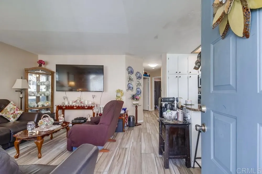 12616 Lakeshore Drive UNIT 1, Lakeside, CA, 92040