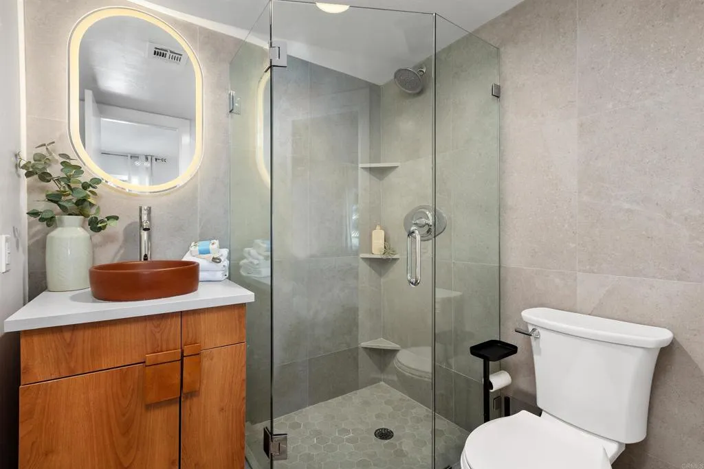 Photo #30: NDP2600393 Listing: Photo #30