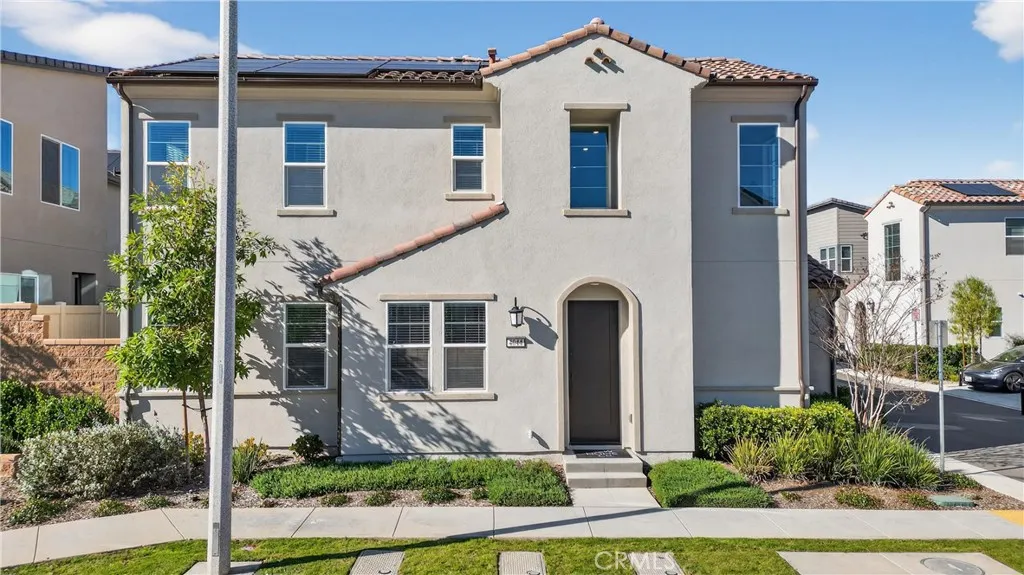Corona, CA 92883