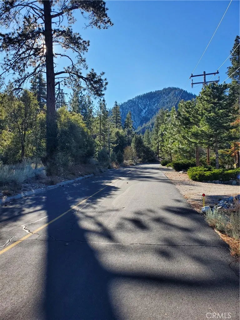 1605 Banff, Pine Mountain Club, CA 93280 - Photo 2 of 3, Pine Mountain Club, CA