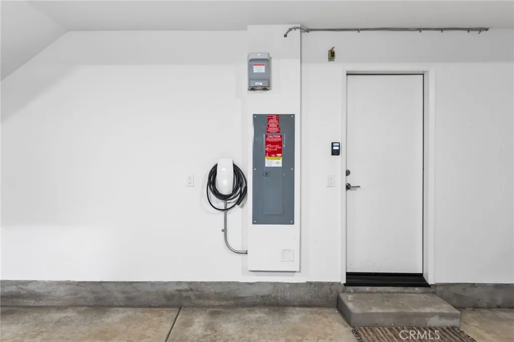 Photo #31: SW26000079 Listing: Photo #31