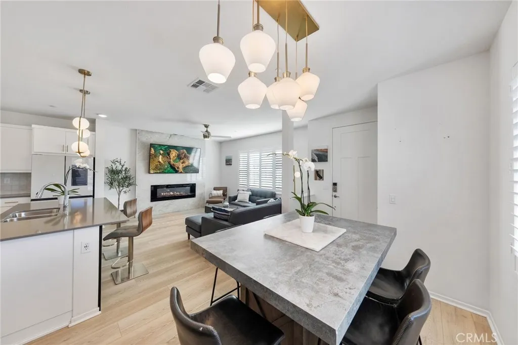 Photo #8: SW26000079 Listing: Photo #8