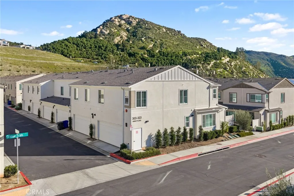 Photo #34: SW26000079 Listing: Photo #34