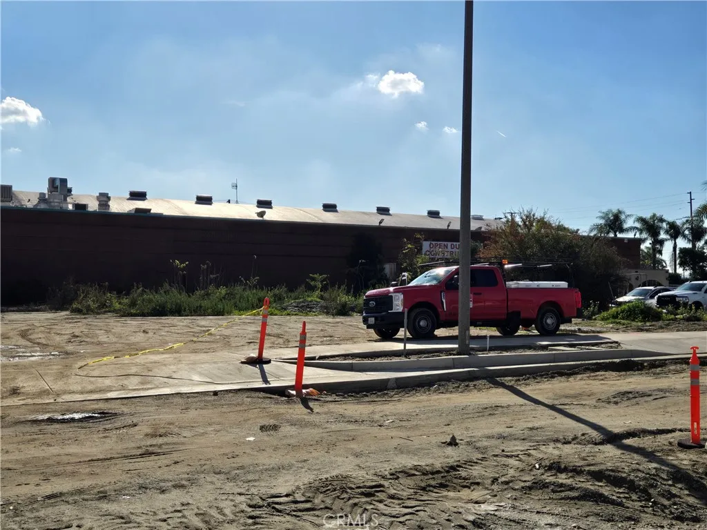 736 E Holt, Ontario, CA 91761 - Photo 3 of 7, Ontario, CA