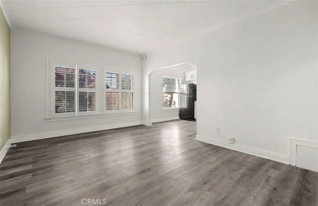 2121 James M Wood Boulevard Unit 221, Los Angeles, CA 90006 - Photo 3 of 25, Los Angeles, CA