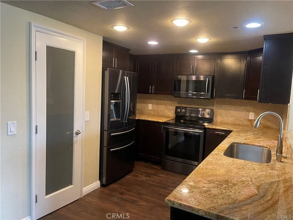 Canyon Lake, CA 92587