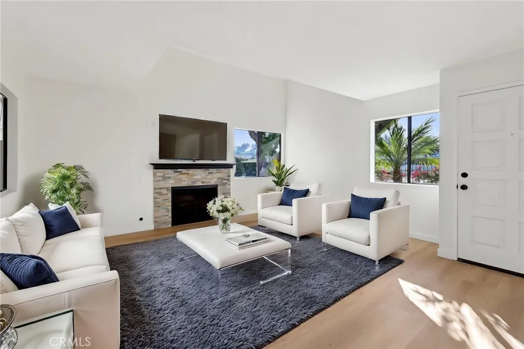 https://cdn.realtyfeed.com/cdn/127/306618951/55539213ae87c16d52b471d1aaacee04.webp