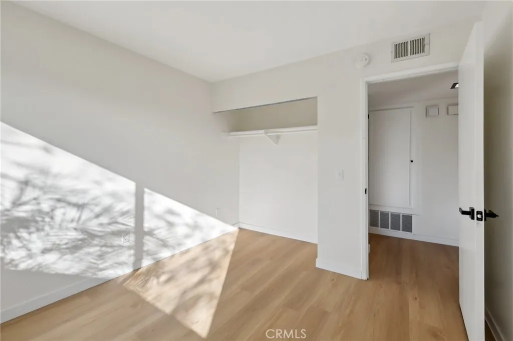 https://cdn.realtyfeed.com/cdn/127/306618951/5624df61763bced6c20f4025ffde37d6.webp