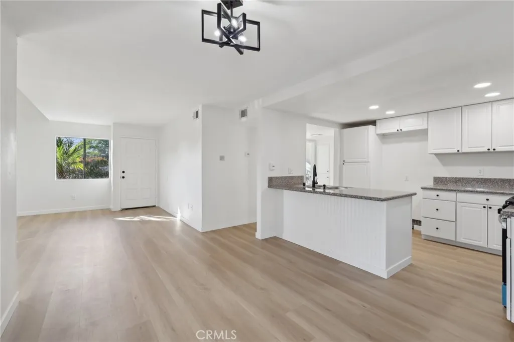 https://cdn.realtyfeed.com/cdn/127/306618951/b1e2e3032fb0ecb1761f0f5ac0cc5500.webp