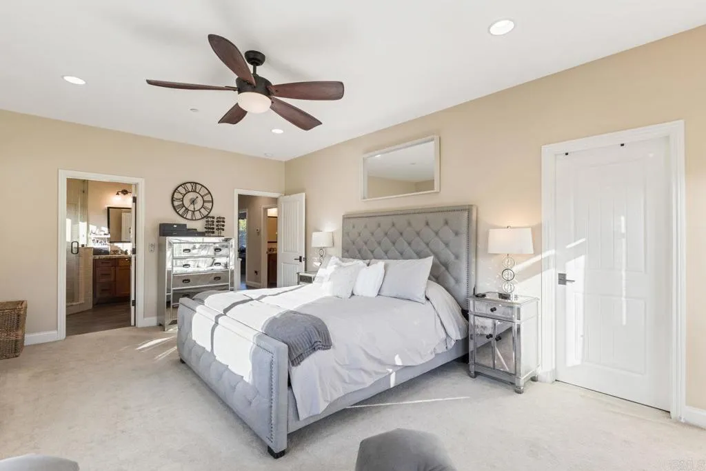 https://cdn.realtyfeed.com/cdn/127/306619009/c4bf22025c00862ac6777037ee7fc766.webp
