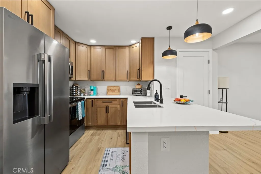 https://cdn.realtyfeed.com/cdn/127/306619107/6ad20f6bb6b440801e04f2e480fb27ec.webp
