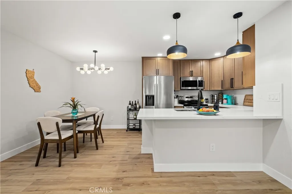 https://cdn.realtyfeed.com/cdn/127/306619107/b309863e3105e5fd6105a3f2ee8a6b04.webp