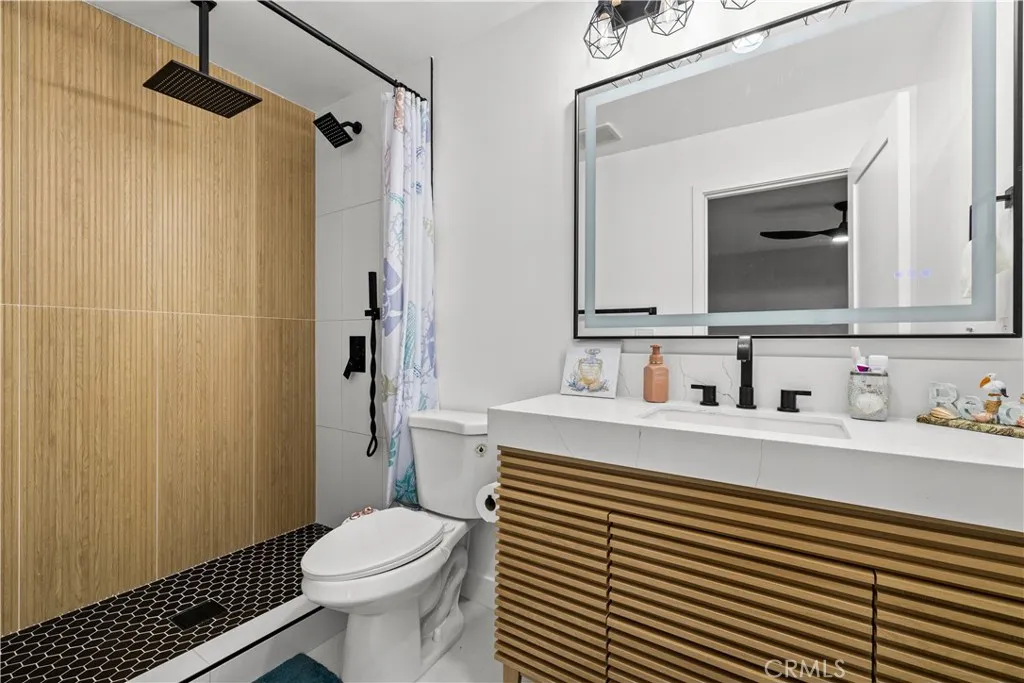 https://cdn.realtyfeed.com/cdn/127/306619107/f993041c5b329f4f8ef97fe8f242c856.webp