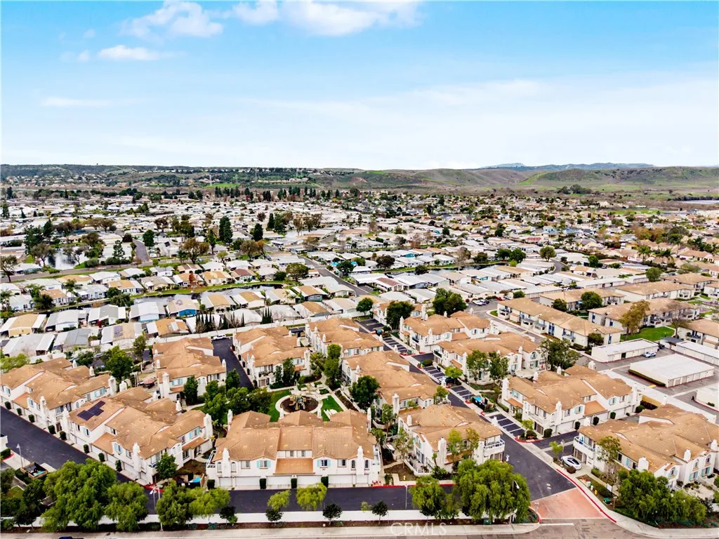 https://cdn.realtyfeed.com/cdn/127/306619111/073b8d6d7db75b8d83bb7710af77b691.webp