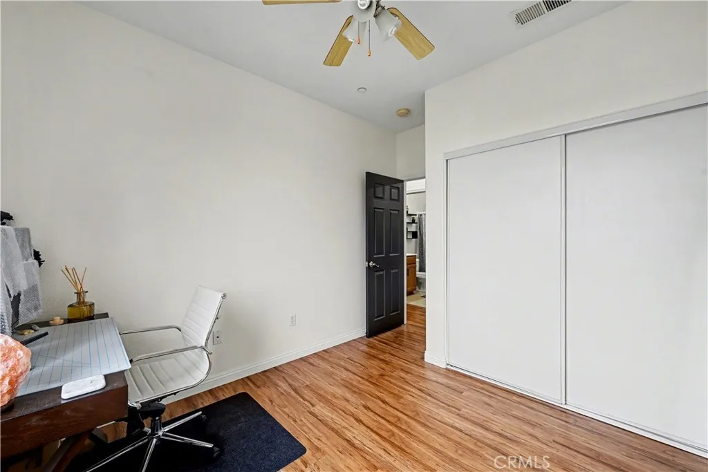 Photo #17: SW25281676 Listing: Photo #17