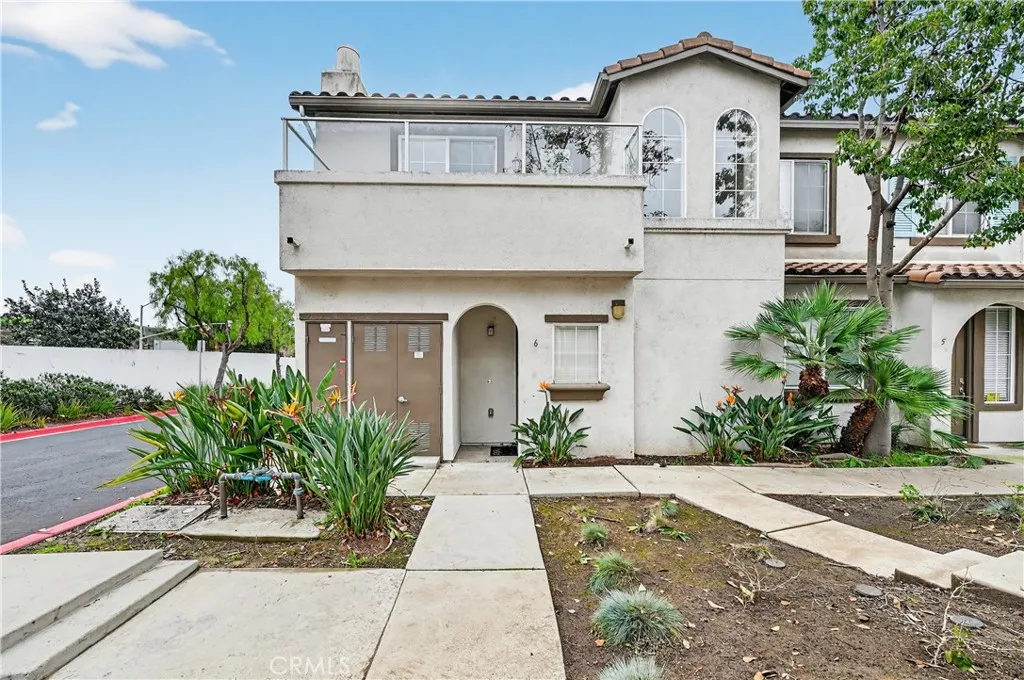 https://cdn.realtyfeed.com/cdn/127/306619111/74bc5c6f1d8e06672ed9ef9ac8ff704a.webp