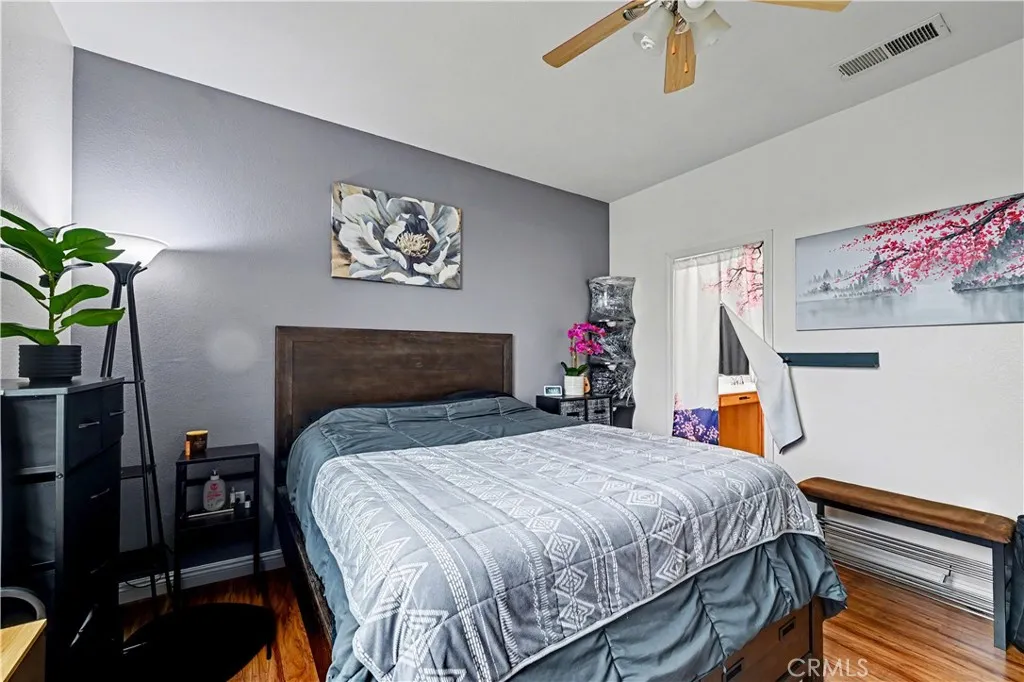 https://cdn.realtyfeed.com/cdn/127/306619111/c757a0e455d132d87ce3c39d1e6417cb.webp