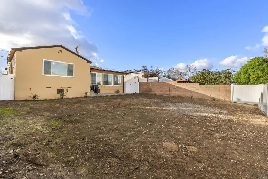 https://cdn.realtyfeed.com/cdn/127/306619117/38b23464d94205c578bd234b307a0058.webp