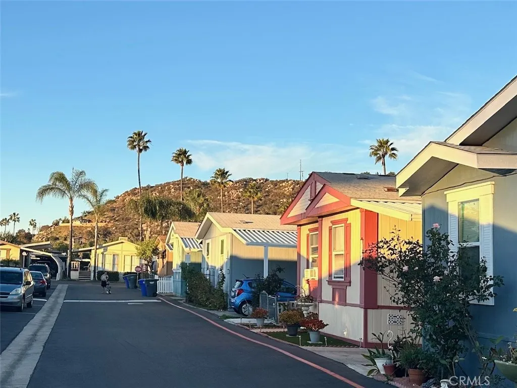 https://cdn.realtyfeed.com/cdn/127/306619152/4cb0df5d0fe202ddb1361017436a6938.webp