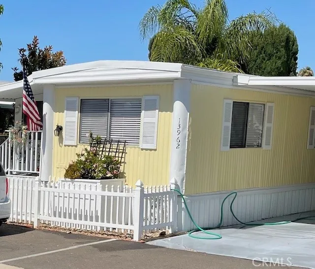 https://cdn.realtyfeed.com/cdn/127/306619152/91657263ba86916c15a0dcaa65d73332.webp