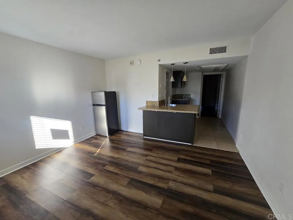 https://cdn.realtyfeed.com/cdn/127/306619171/ec75f2483cdb6ce4bb5e721123afb7ef.webp
