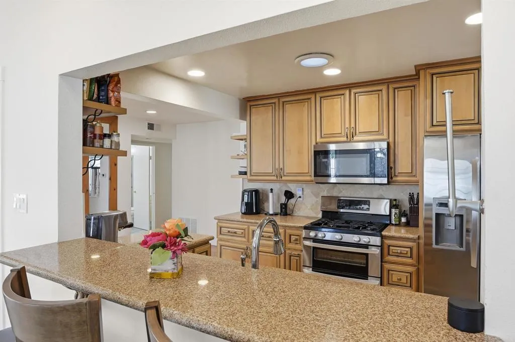 https://cdn.realtyfeed.com/cdn/127/306619203/2ae8e507c382753260915d7ee1e1191b.webp