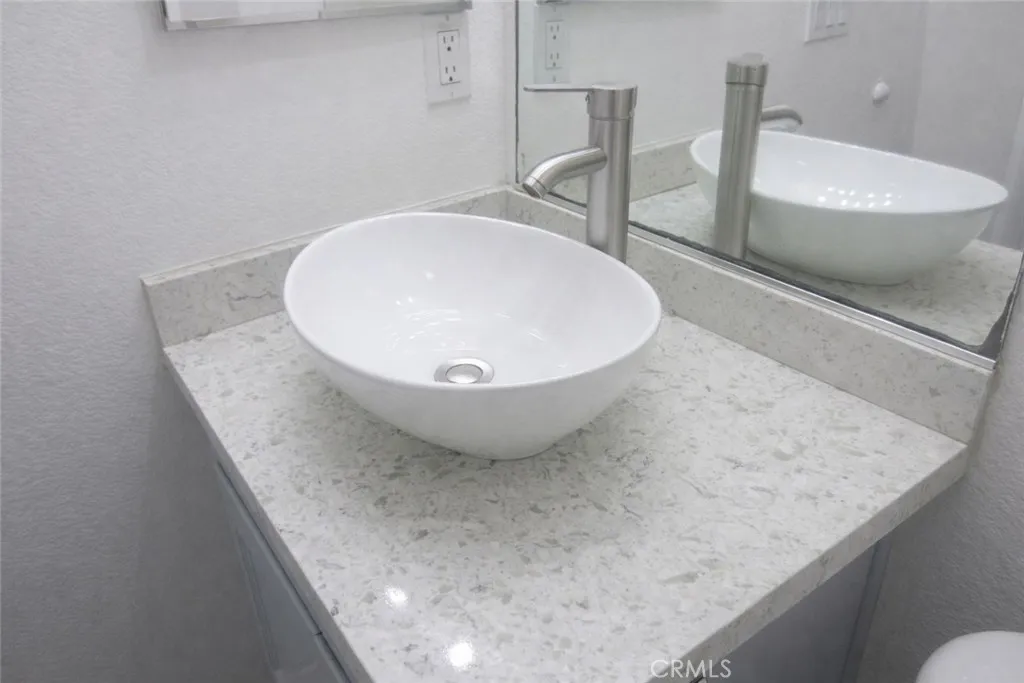https://cdn.realtyfeed.com/cdn/127/306619204/22ed5e7718e532e1d431279a54b49d1f.webp