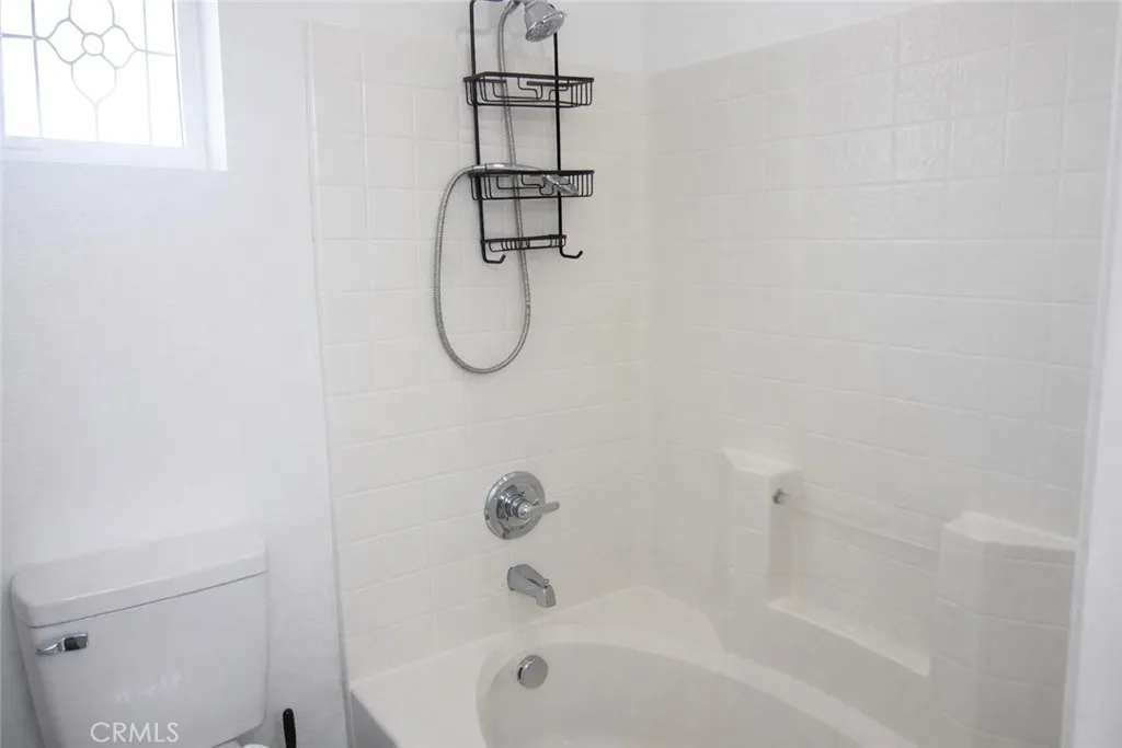 https://cdn.realtyfeed.com/cdn/127/306619204/358ada6630e4530f73a5e3da1f0ed180.webp