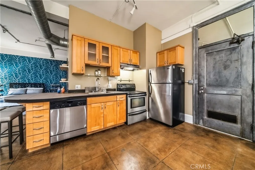 108 W 2nd Street Unit 410, Los Angeles, CA 90012 - Photo 2 of 31, Los Angeles, CA