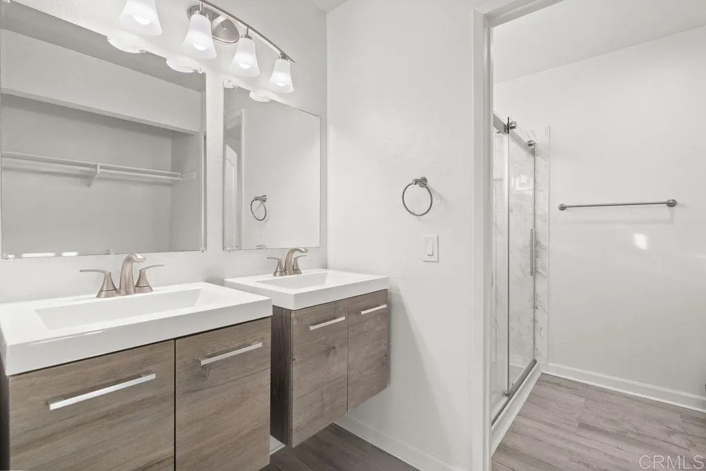 https://cdn.realtyfeed.com/cdn/127/306619302/45b7a303bf907d9c384463d20a371ea5.webp