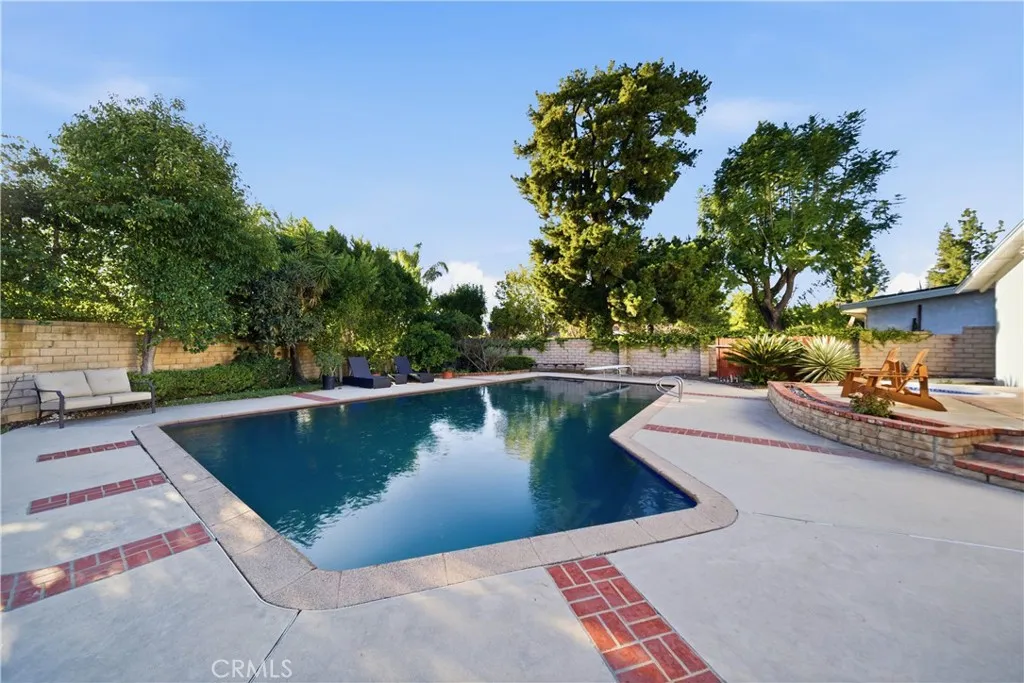 10225 Donna, Northridge, CA 91324 - Photo 5 of 42, Northridge, CA