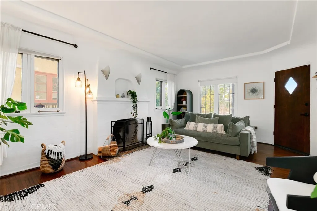 4762 E Mountain View Drive, San Diego, CA 92116 - Photo 5 of 23, San Diego, CA