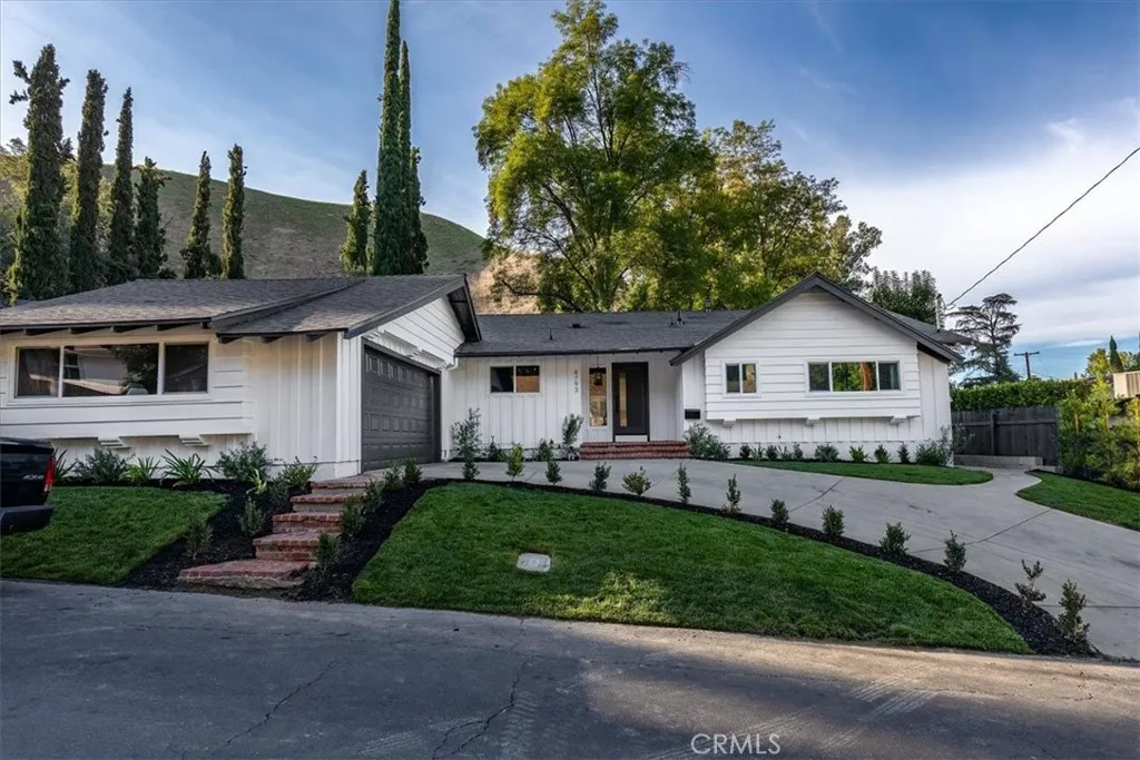 4793 Excelente Drive, Woodland Hills, CA 91364 - Photo 2 of 34, Woodland Hills, CA