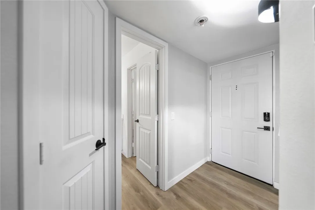 Photo #12: SW25279753 Listing: Photo #12