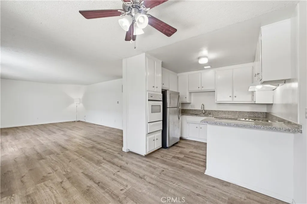 Encino, CA 91316