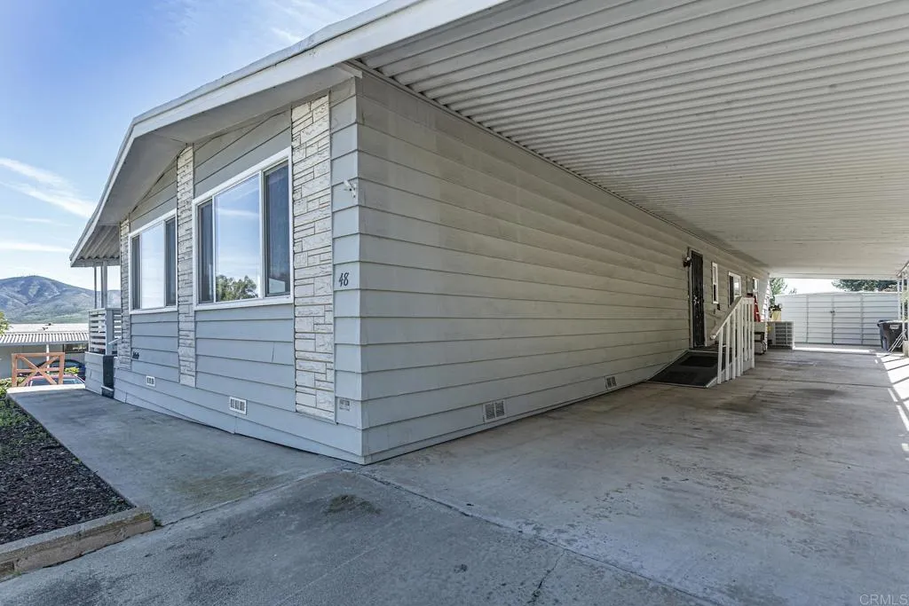 https://cdn.realtyfeed.com/cdn/127/306619491/d1b6384764235e4014aae0e68c0b0adb.webp