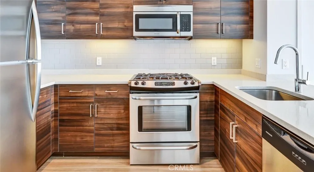 100 Van Ness Avenue Unit 215, San Francisco, CA 94102 - Photo 3 of 75, San Francisco, CA