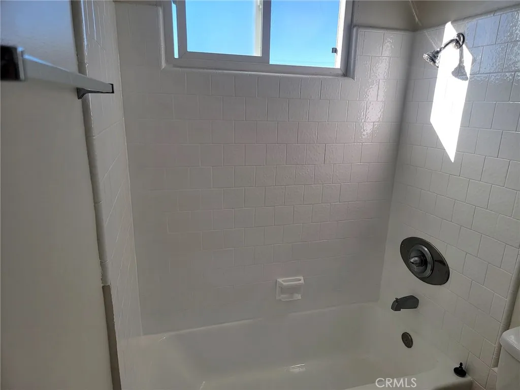 620 Illinois Court Unit 18, El Segundo, CA 90245 - Photo 5 of 9, El Segundo, CA