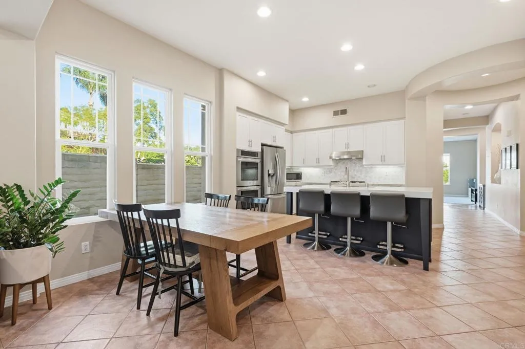 https://cdn.realtyfeed.com/cdn/127/306619599/ce7116cfd51266b226d2186bba8569b6.webp