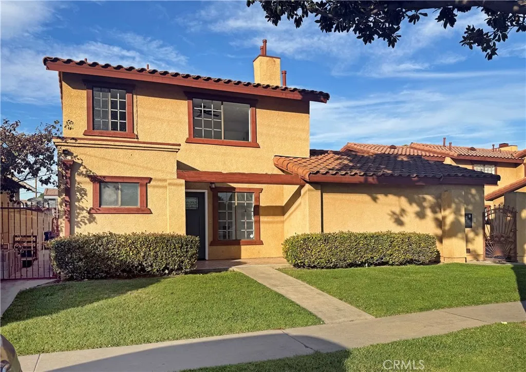 7815 Howe Street Unit A, Paramount, CA 90723