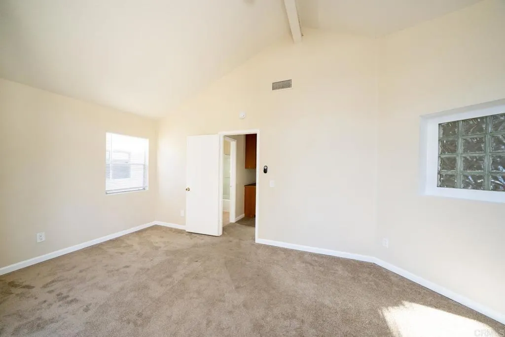 https://cdn.realtyfeed.com/cdn/127/306619647/c65cc4807e3a22b1a818946ecca64d38.webp