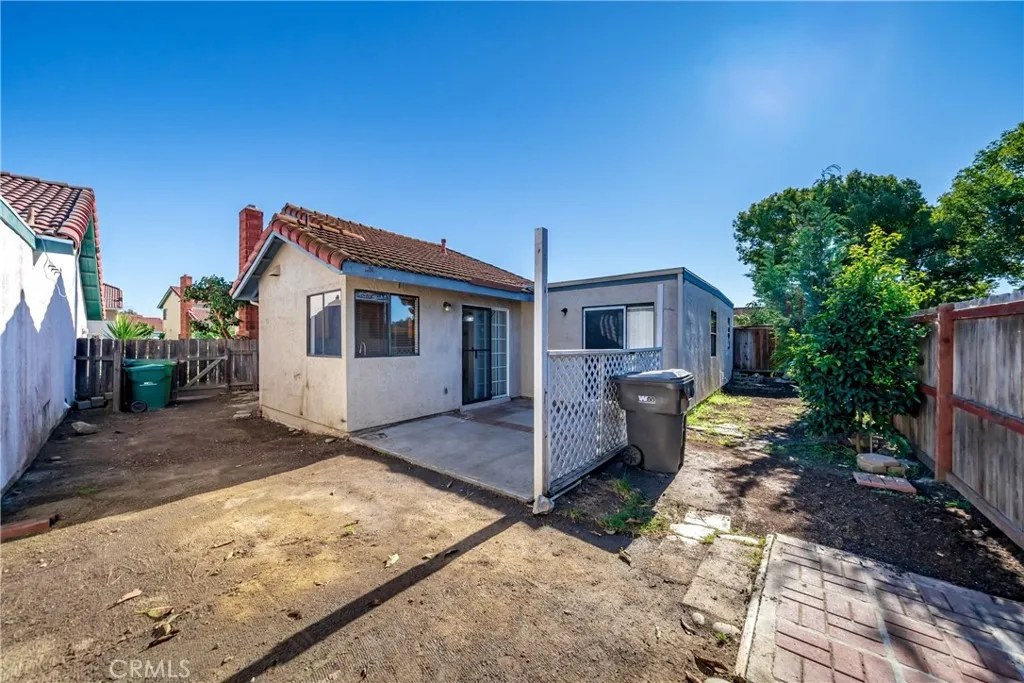 https://cdn.realtyfeed.com/cdn/127/306619655/01be8d6a41b57a94b3768d144ff98b54.webp