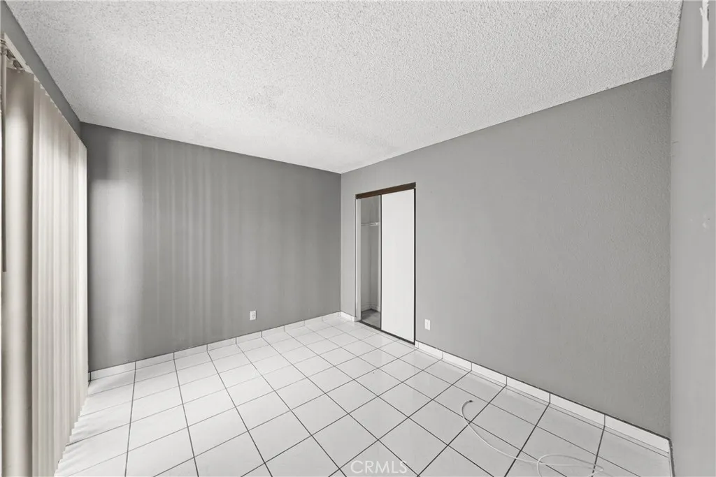 https://cdn.realtyfeed.com/cdn/127/306619655/9edaacd99c0432924293ca8f42976a1d.webp