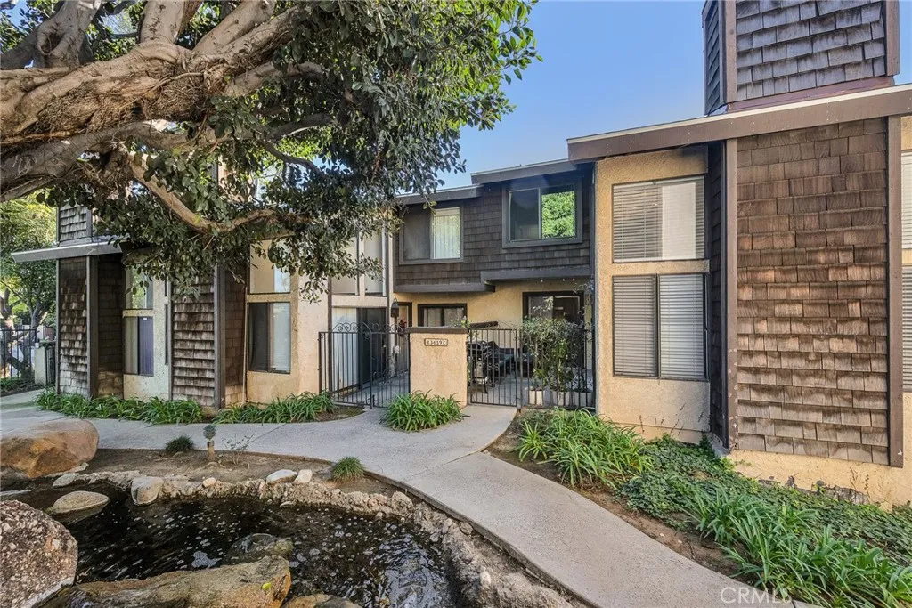 10503 Flora Azalea Ct. West, Santee, CA, 92071